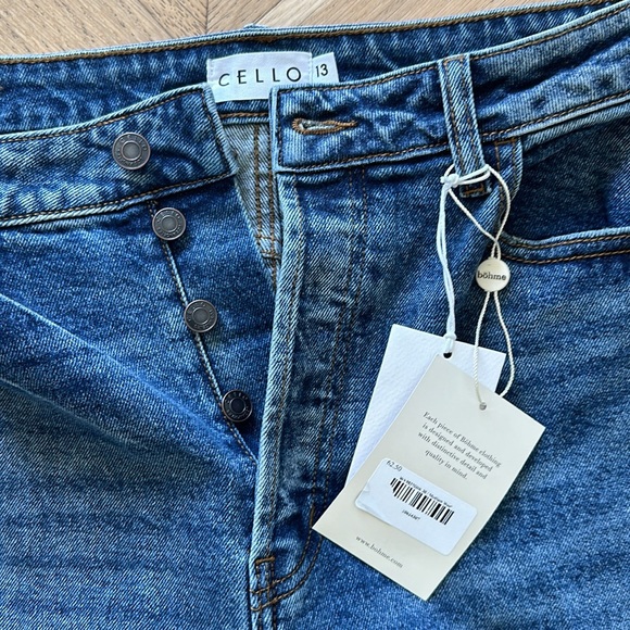 Cello Wide Leg Jeans in Medium Wash - Picture 3 of 8